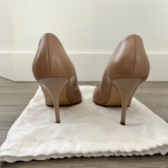 Studio Pollini 🇮🇹 Nude Patent Leather Pointed-Toe Pumps - Picture 5 of 7